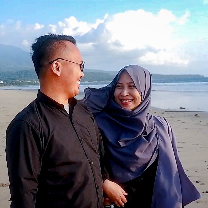 Undangan Pernikahan The Wedding Of Evi & Uus