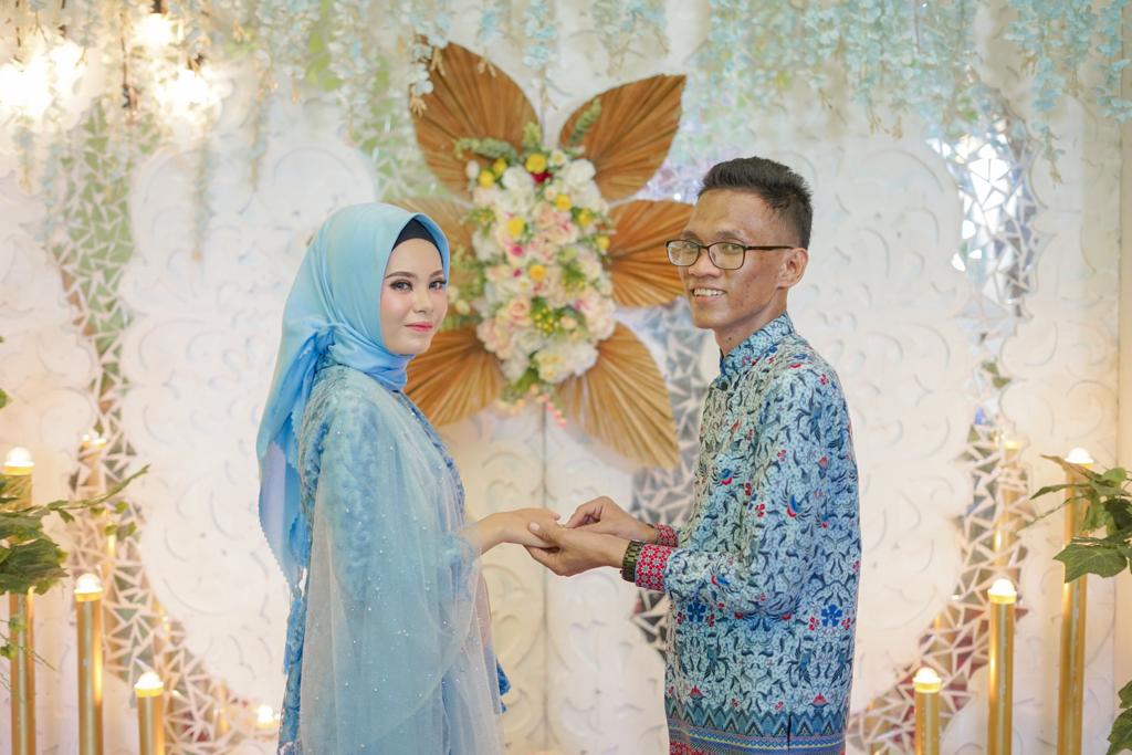 Undangan Pernikahan The Wedding Of Dina & Agu