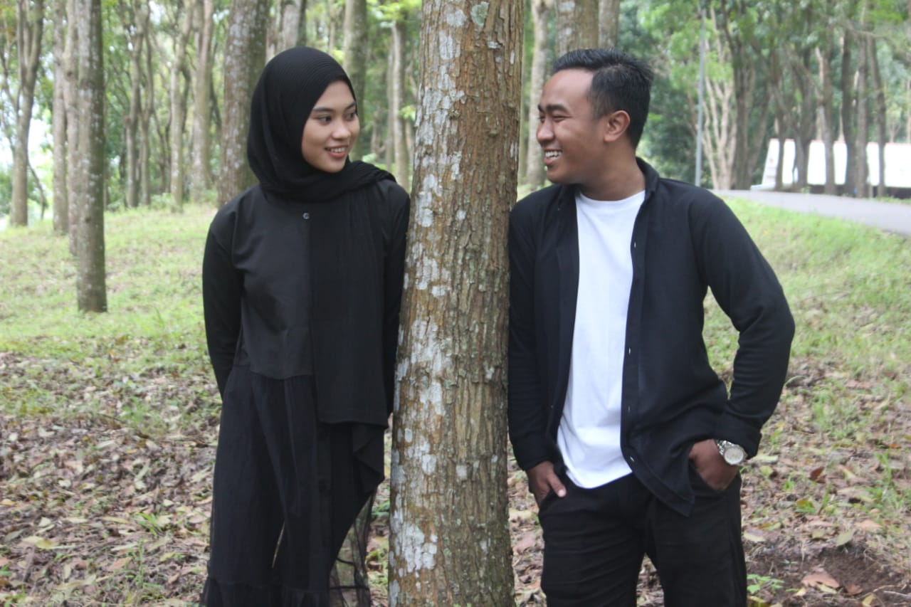 Undangan Pernikahan The Wedding Of Phiul & Maya