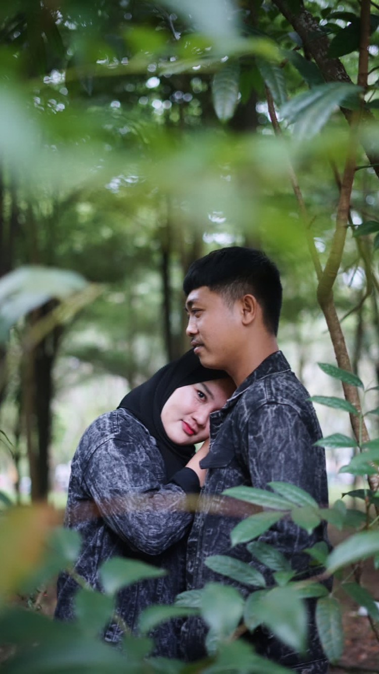 Undangan Pernikahan The Wedding Of Riza & Juven
