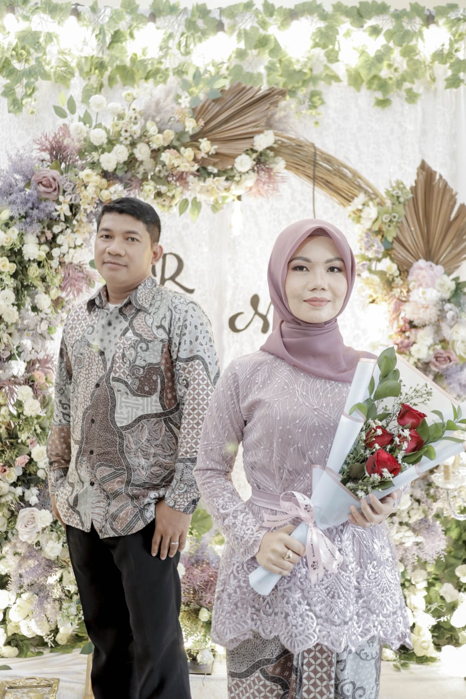 Undangan Pernikahan The Wedding Of Ratih & Nurcolliq