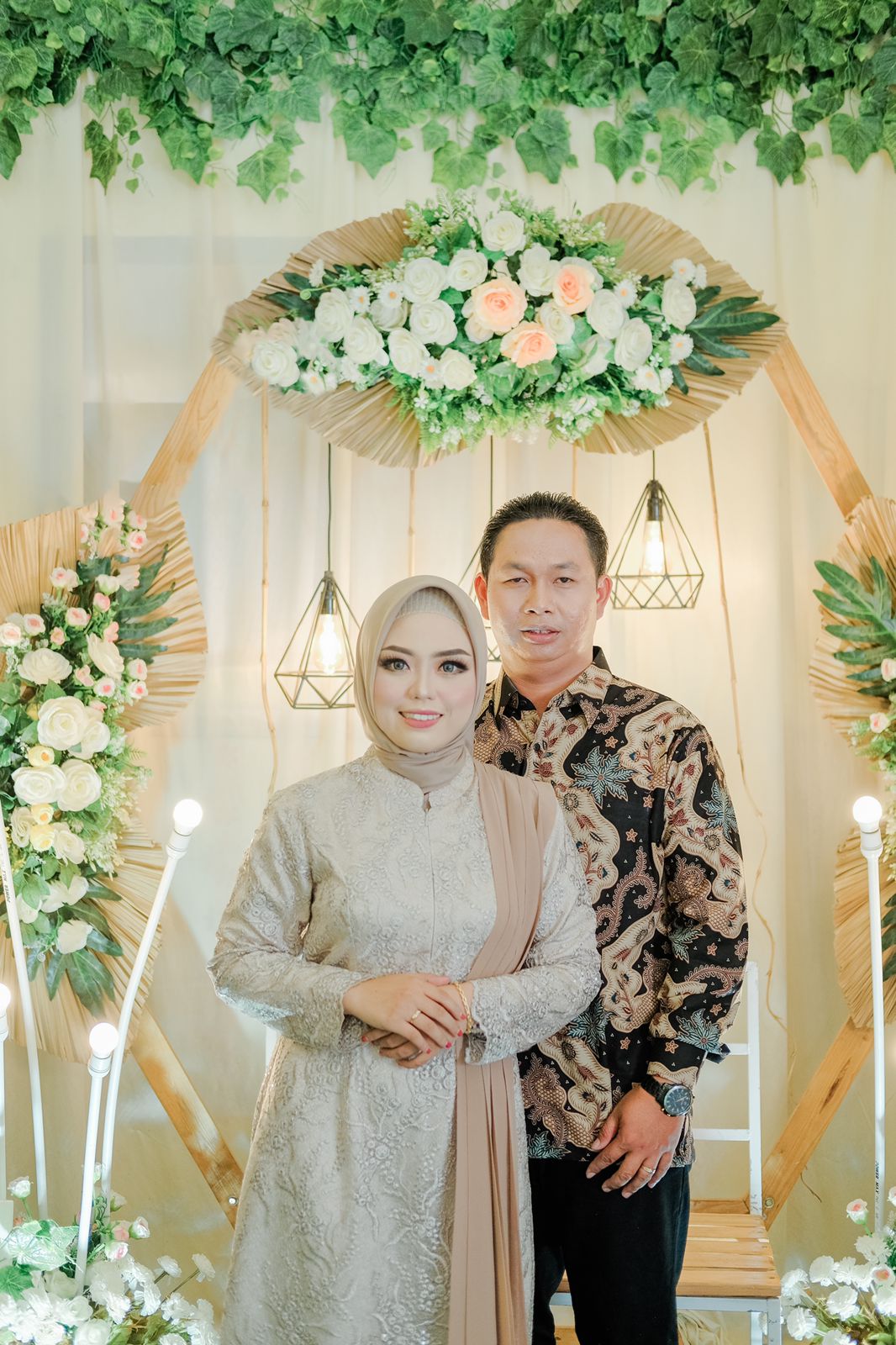 Undangan Pernikahan The Wedding Of Agusti Winda & Bakti