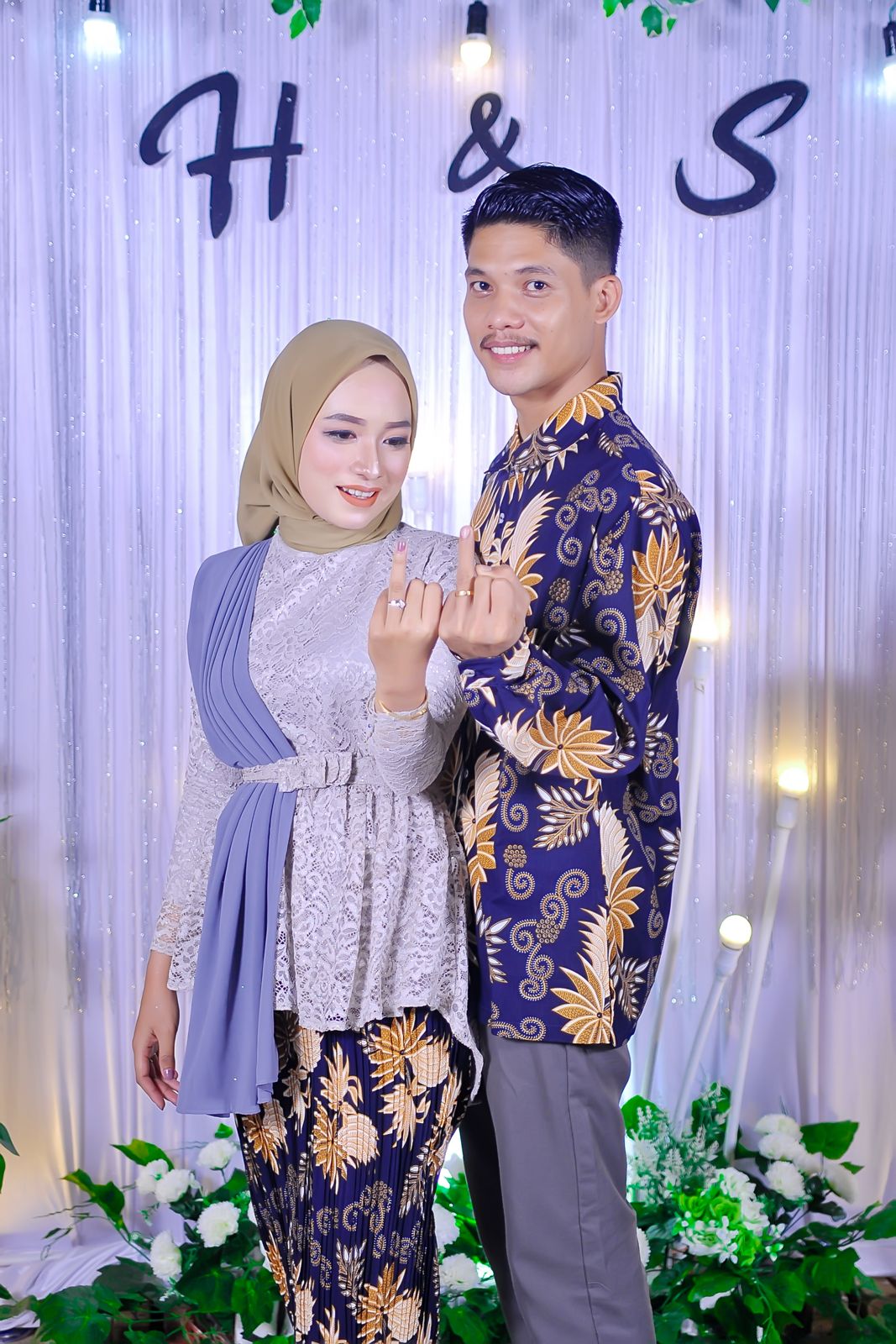 Undangan Pernikahan The Wedding of Hidayat and Sri