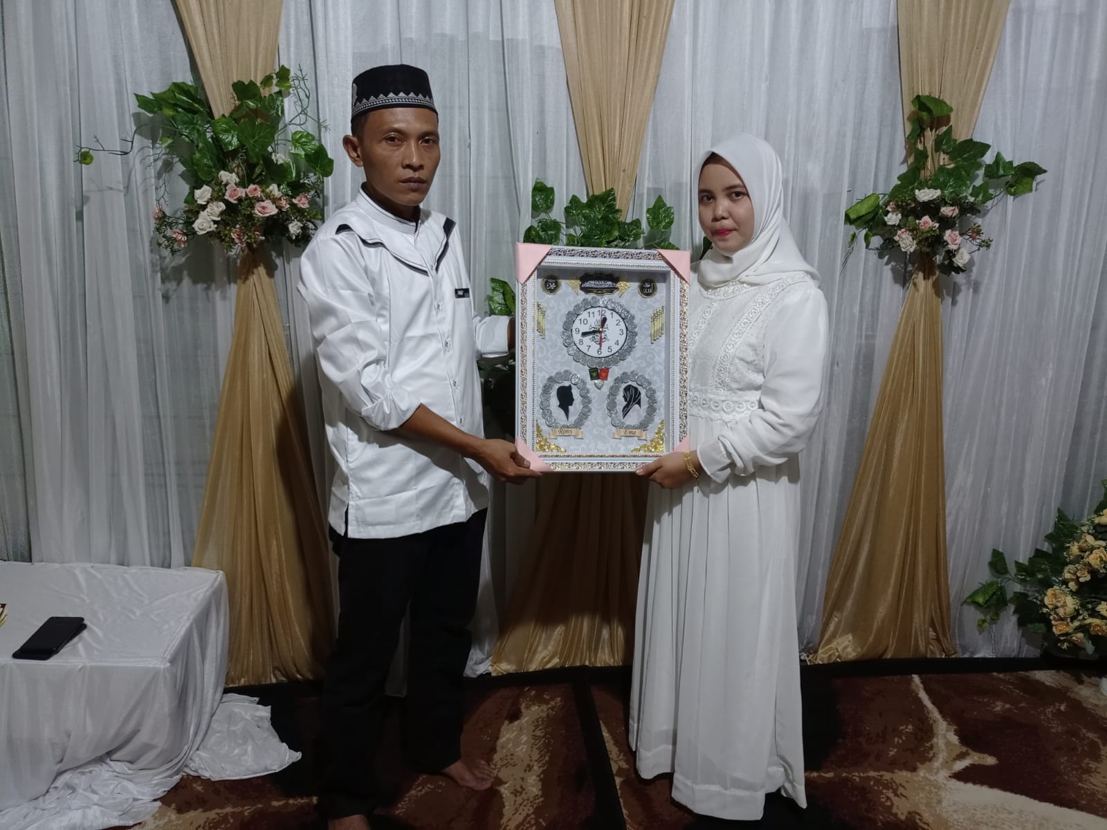 Undangan Pernikahan The Wedding Of Rony & Ema