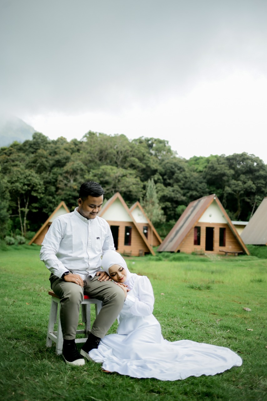 Undangan Pernikahan The Wedding Of Devi & Tutur
