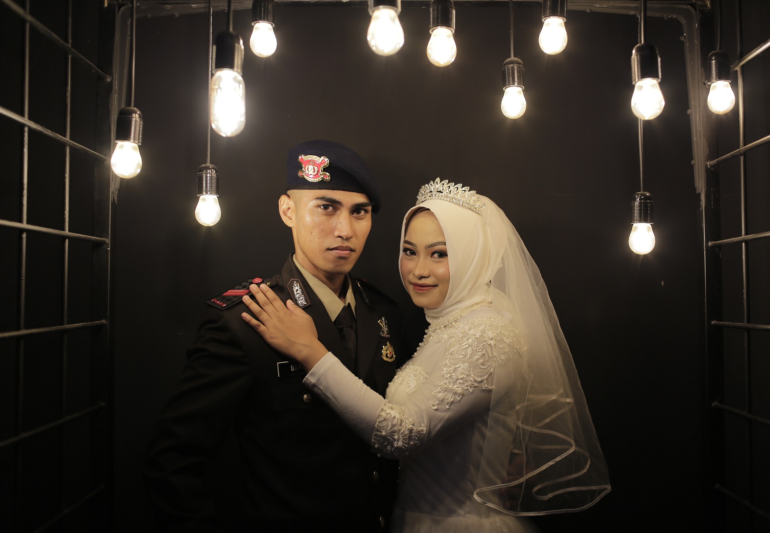 Undangan Pernikahan The Wedding Of Nurhidayah & Bharatu Usman