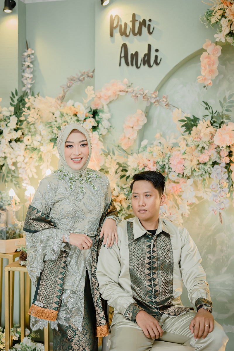 Undangan Pernikahan The Wedding Of Putri & Andi