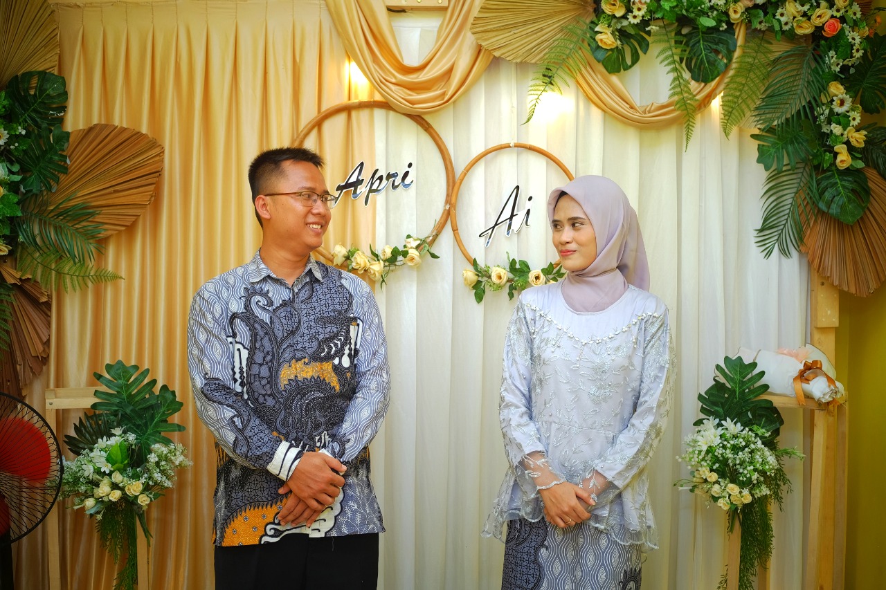 Undangan Pernikahan The Wedding of Apri and Ai