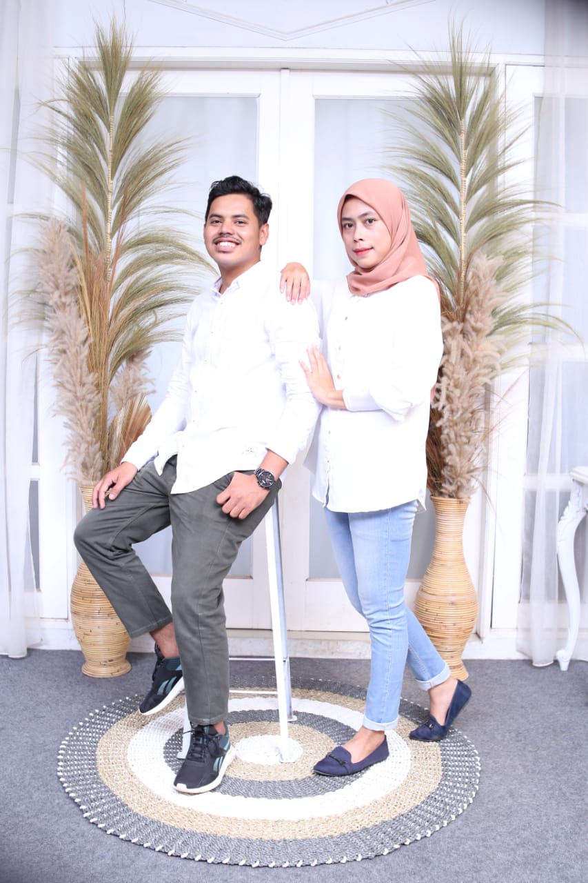 Undangan Pernikahan The Wedding of Tomi & Yuni