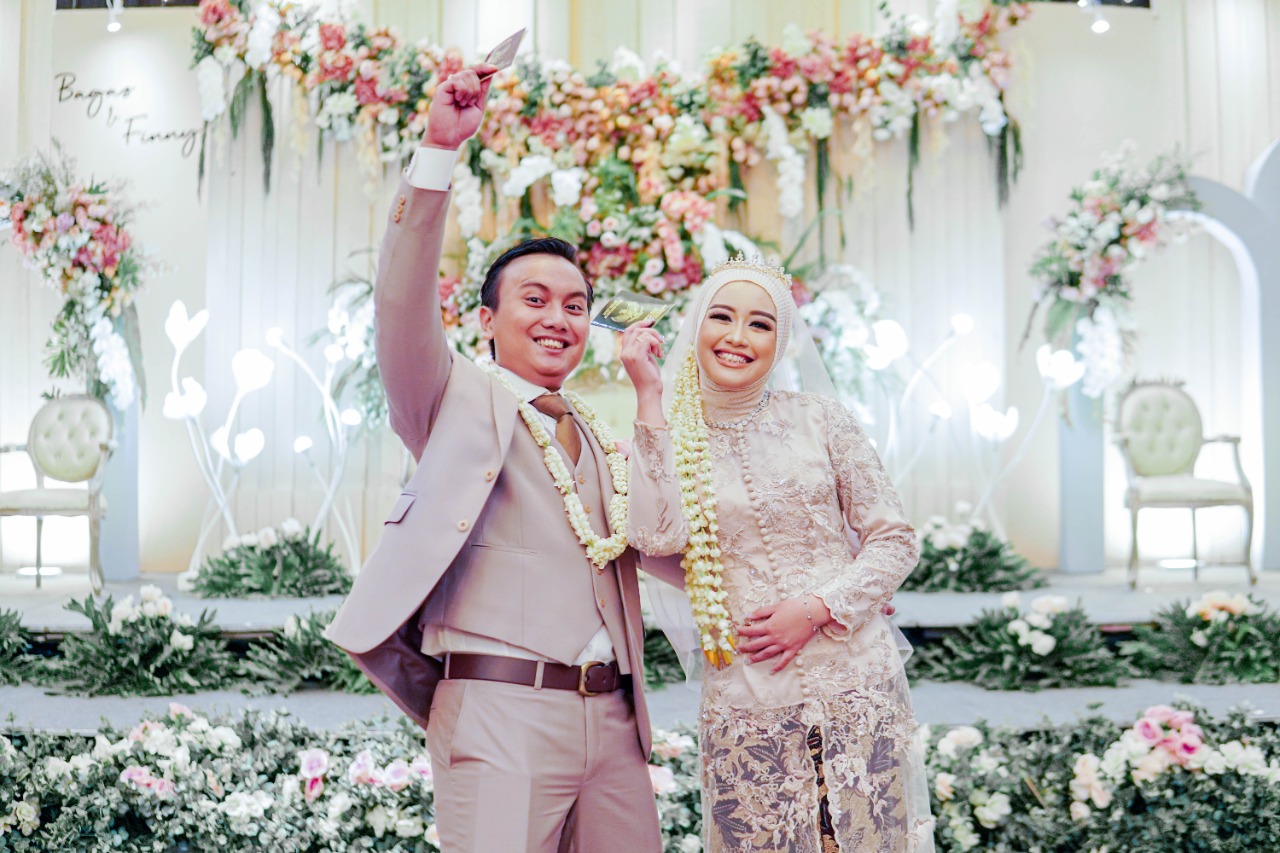 Undangan Pernikahan The Wedding of Finny & Bagas