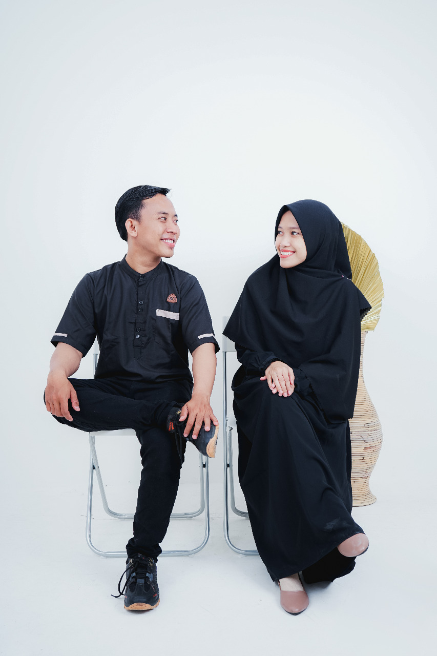 Undangan Pernikahan The Wedding Of Rofi & Wisnu