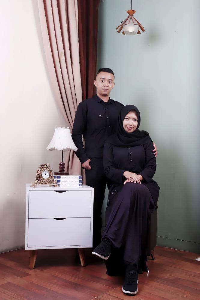 Undangan Pernikahan The Wedding of Sarah and Away