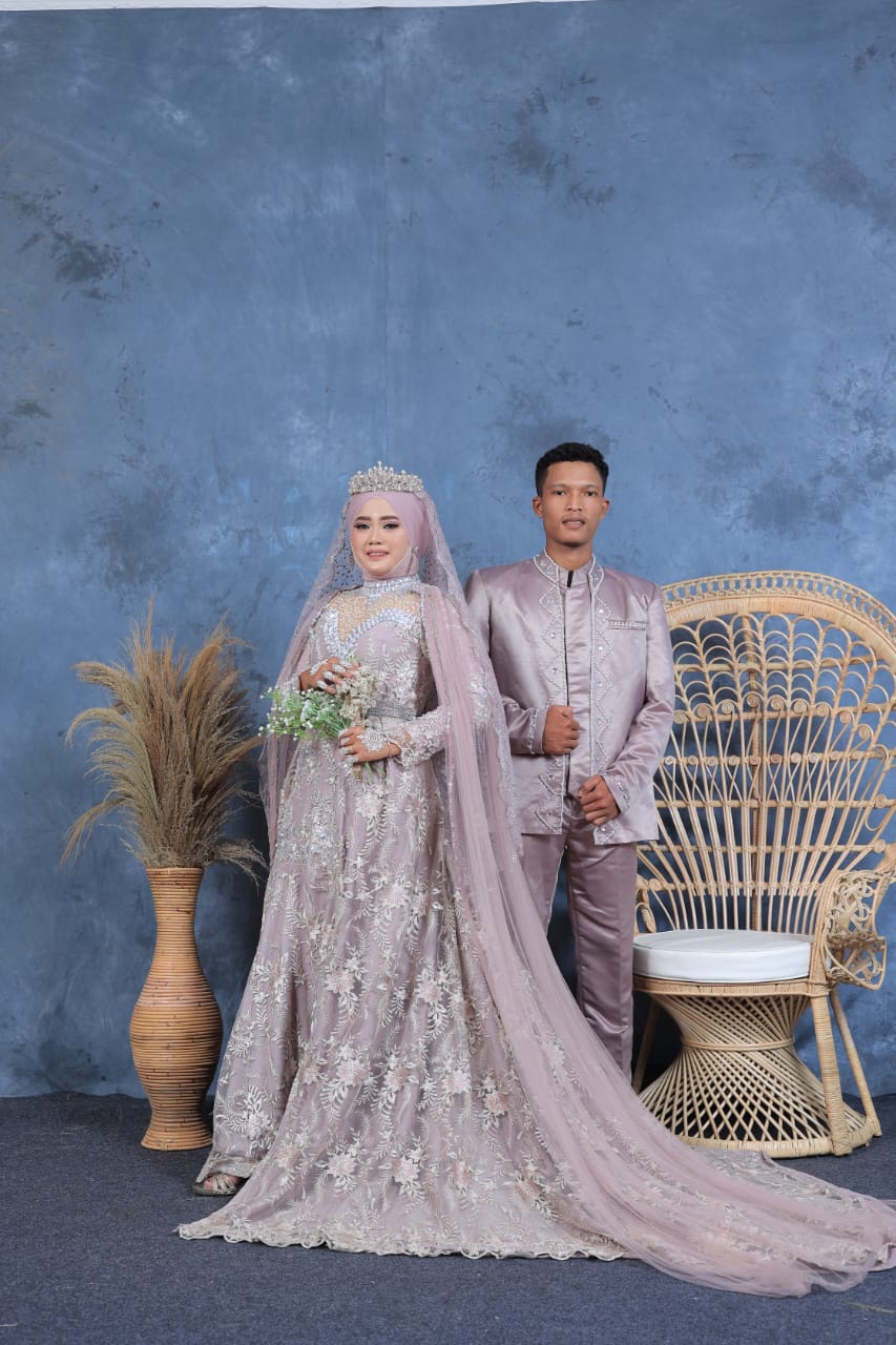 Undangan Pernikahan The Wedding Of Sari & Danang
