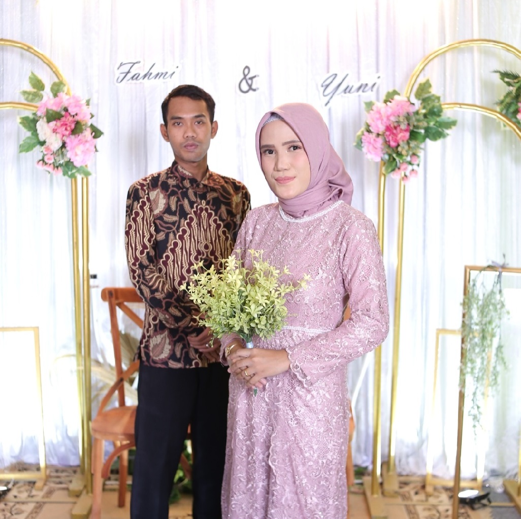 Undangan Pernikahan The Wedding of Yuni & Fahmi