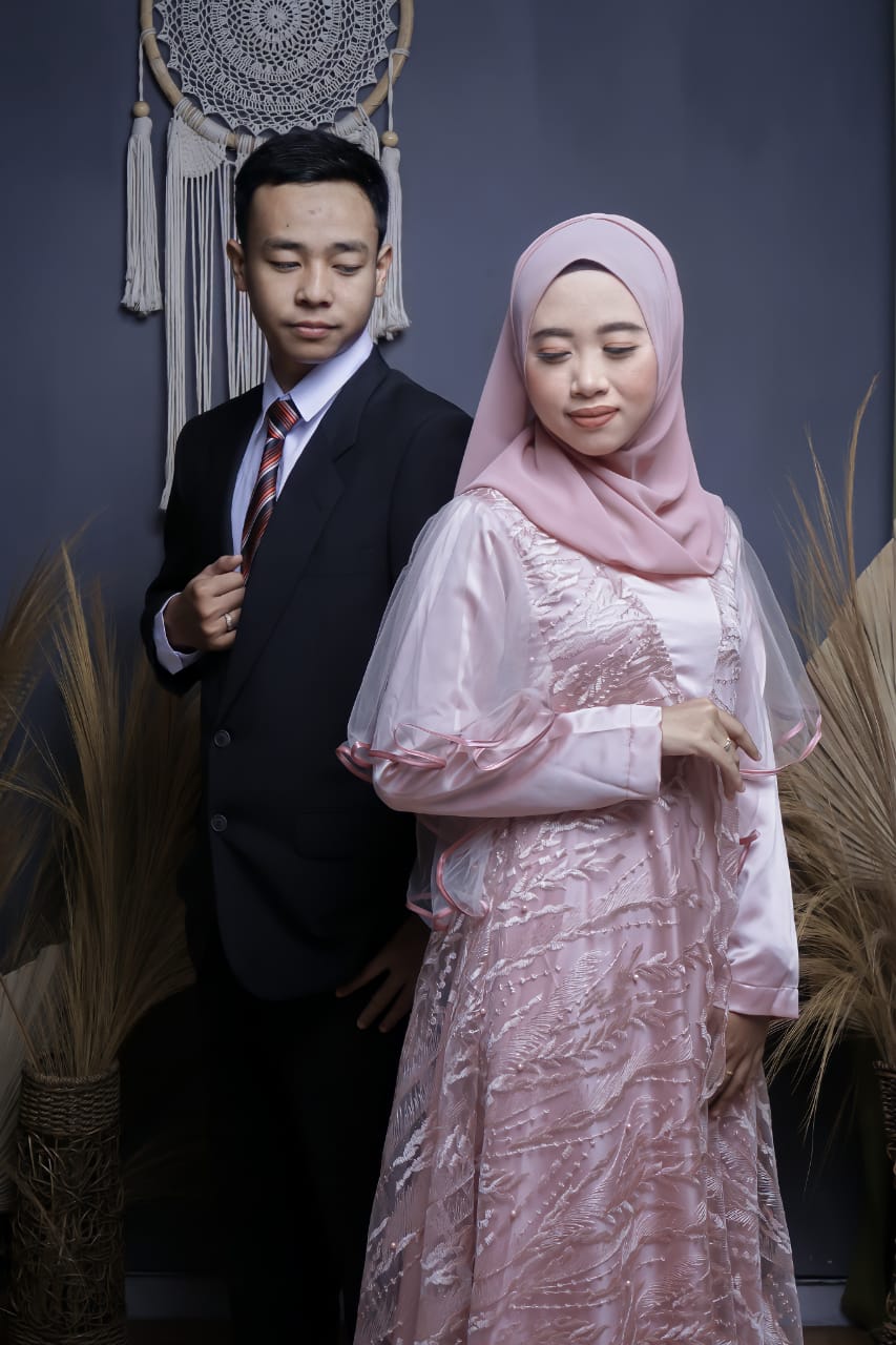 Undangan Pernikahan The Wedding Of Ravi & Dhila