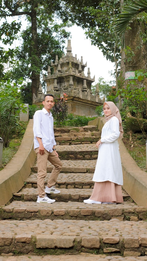 Undangan Pernikahan The Wedding Of Alpi & Ayu
