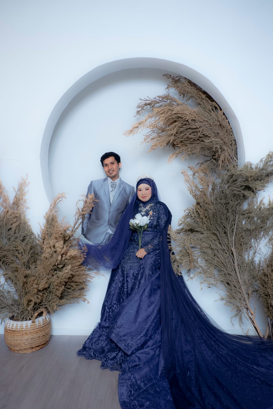 Undangan Pernikahan The Wedding Of Ello & Isna