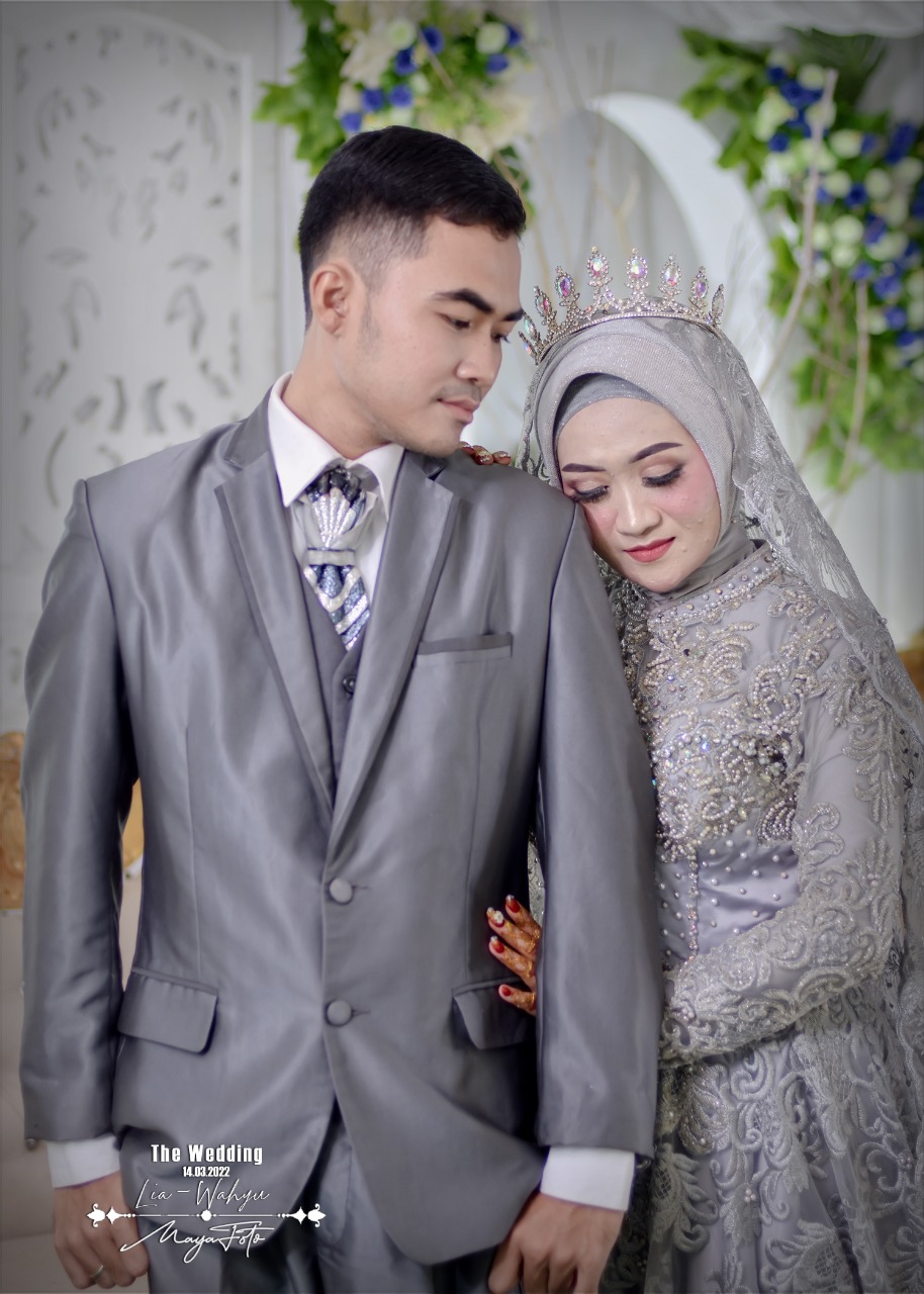 Undangan Pernikahan The Wedding Of Wahyu & Lia
