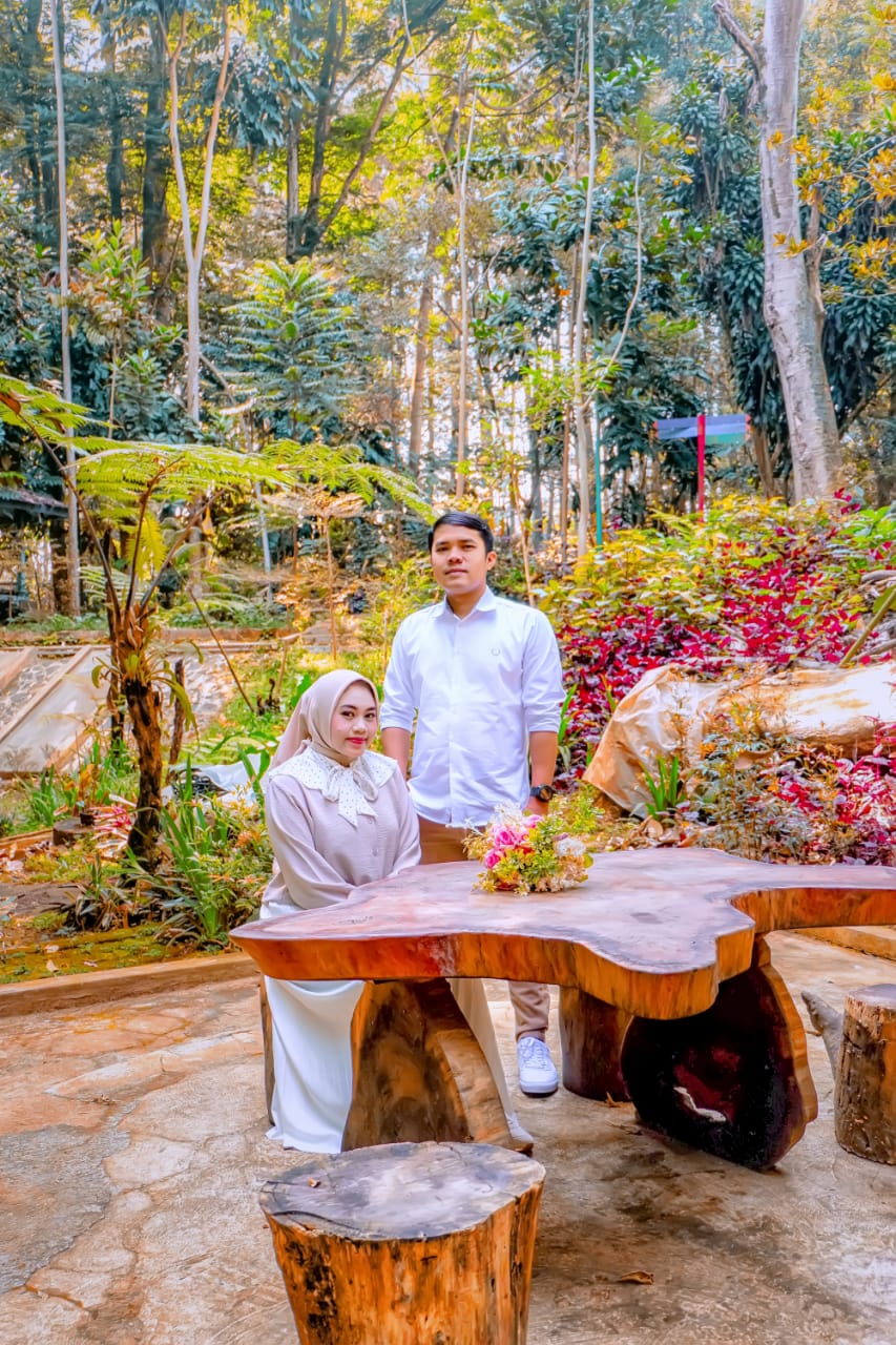 Undangan Pernikahan The Wedding of Evy and Siswo