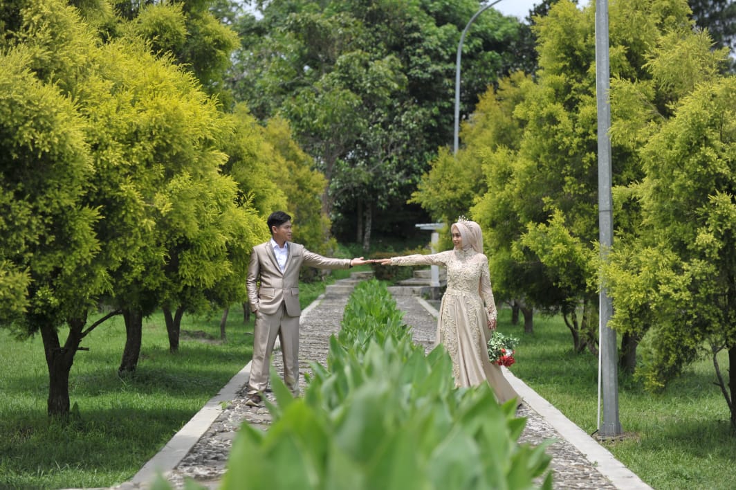 Undangan Pernikahan The Wedding Of Ersanti & Budiman