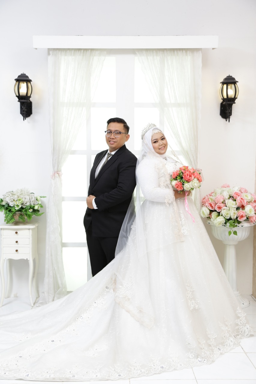 Undangan Pernikahan The Wedding of Iyos & Andrie