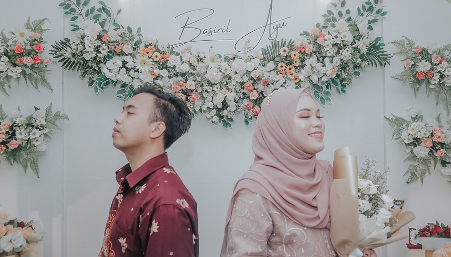 Undangan Pernikahan The Wedding Of Basiril & Ayu
