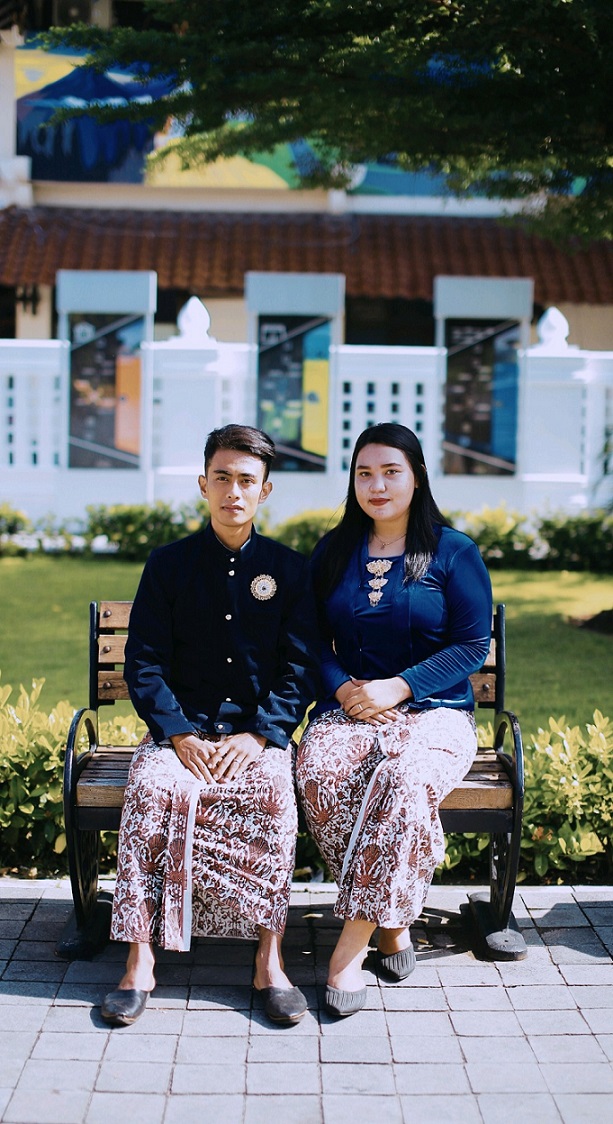 Undangan Pernikahan The Wedding Of Rossiana & Ebit