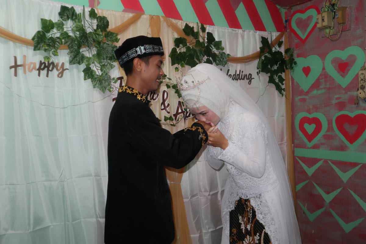 Undangan Pernikahan The Wedding Of Indri & Apri