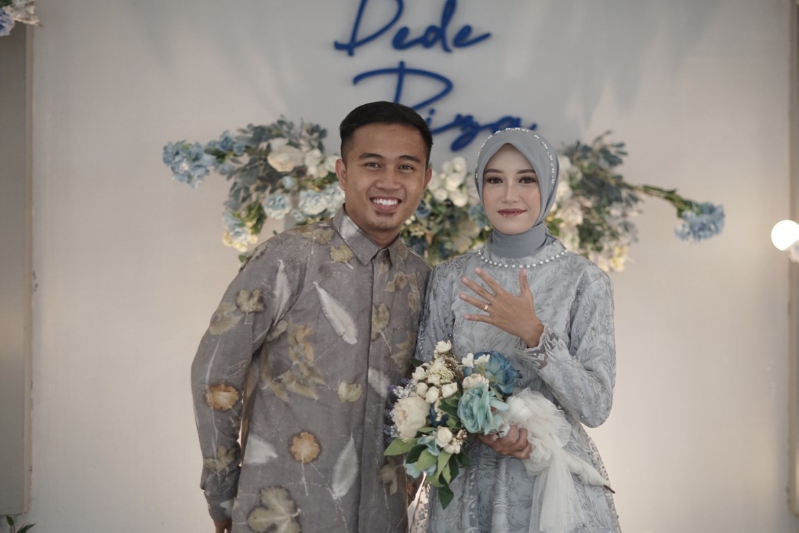 Undangan Pernikahan The Wedding Of Riza & Dede