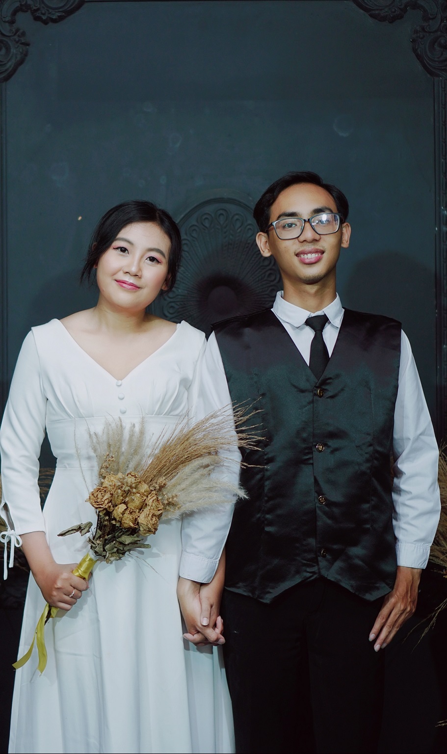 Undangan Pernikahan The Wedding Of Rolina & Habibi