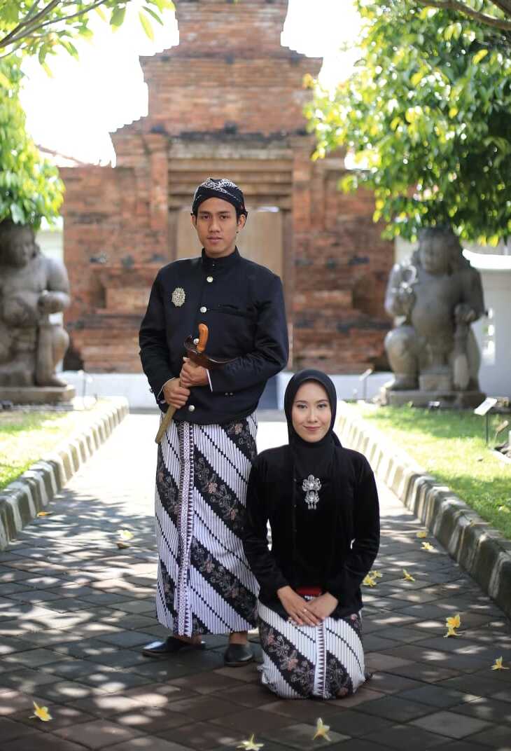 Undangan Pernikahan The Wedding of Arum and Agung