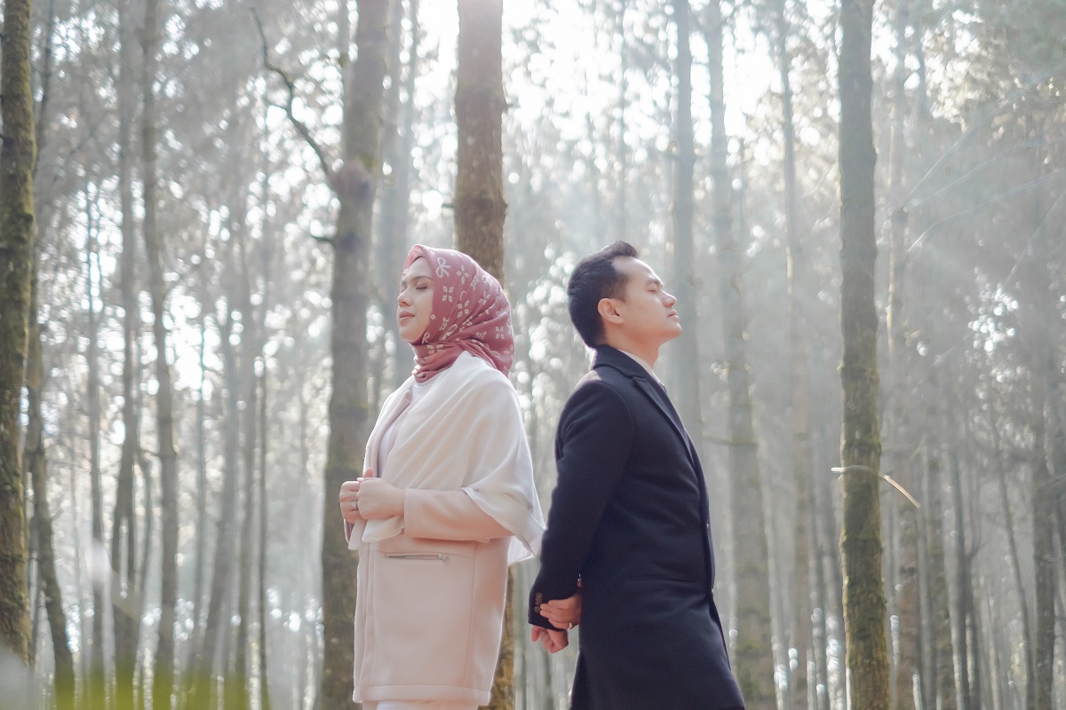 Undangan Pernikahan The Wedding Of Lia & Elvandi