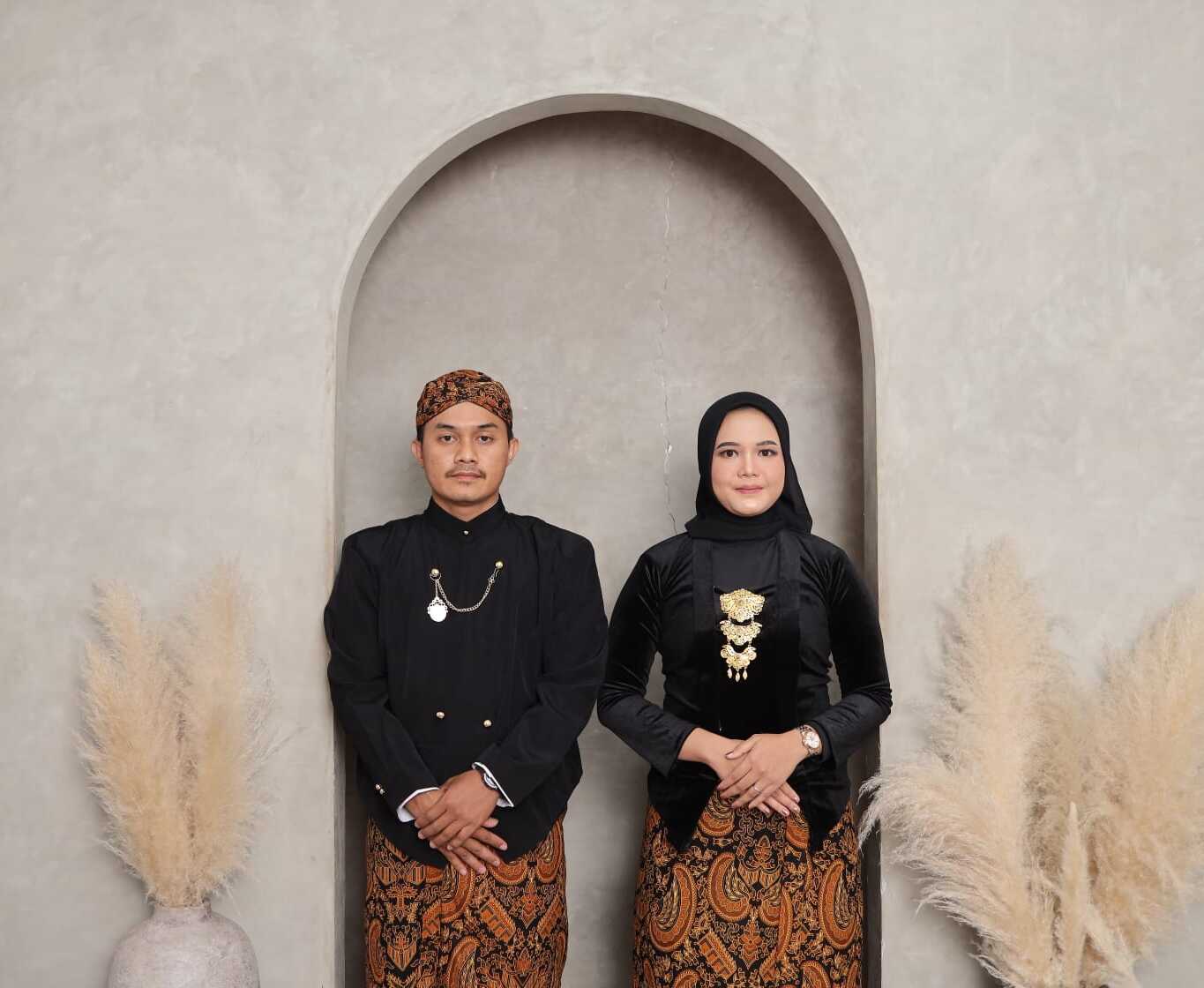 Undangan Pernikahan The Wedding of Wulan and Hendi