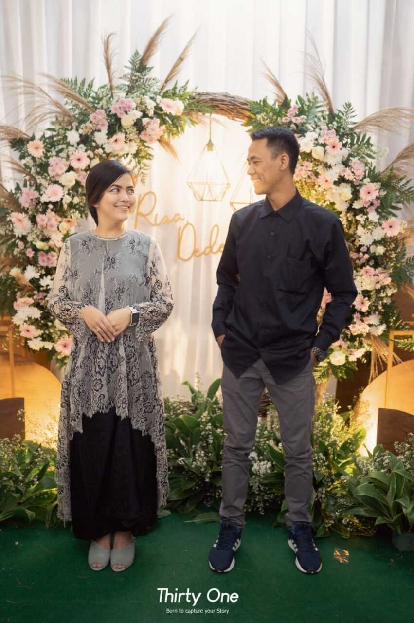 Undangan Pernikahan The Wedding Of Riza & Dede