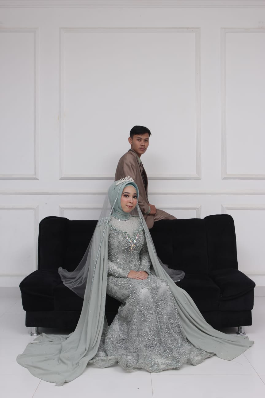 Undangan Pernikahan The Wedding Of Ica & Wisnu